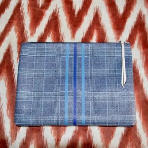 NWT Banana Republic Large Zip Pouch Clutch Plaid